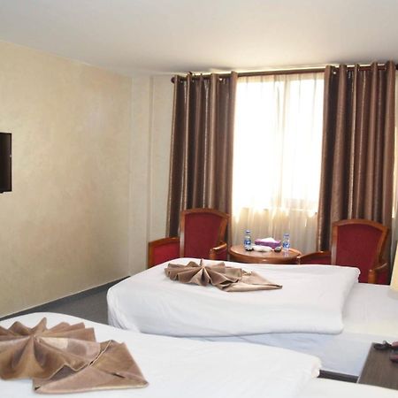 Olive Hotel Амман Экстерьер фото